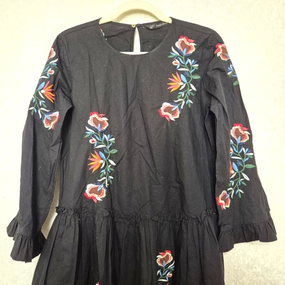 Zara Elegant Black Embroidered Long Sleeve Mini Dress..Size:XS - Picture 7 of 15